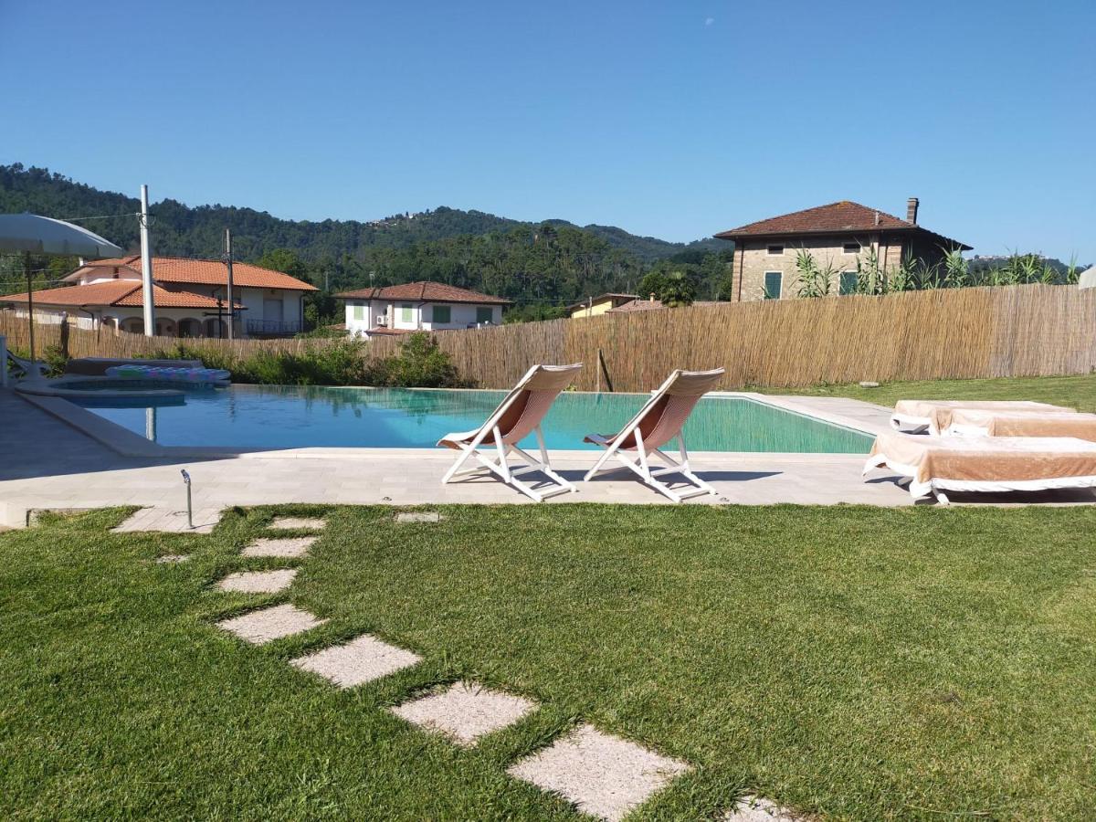 Villa Ester Camaiore Exterior photo